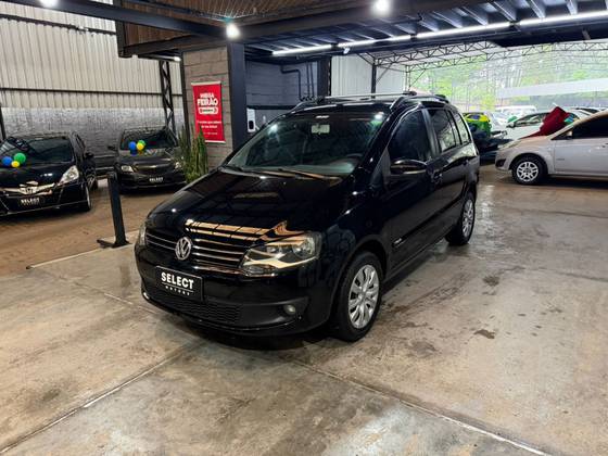 VOLKSWAGEN SPACEFOX 1.6 MI TREND 8V FLEX 4P MANUAL VOLKSWAGEN SPACEFOX 1.6 MI TREND 8V FLEX 4P MANUAL